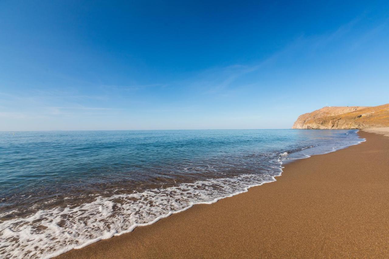 Aeolian Village Beach Resort Skála Eresoú Exteriör bild