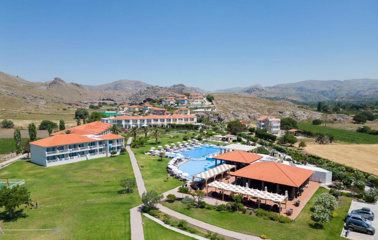 Aeolian Village Beach Resort Skála Eresoú Exteriör bild